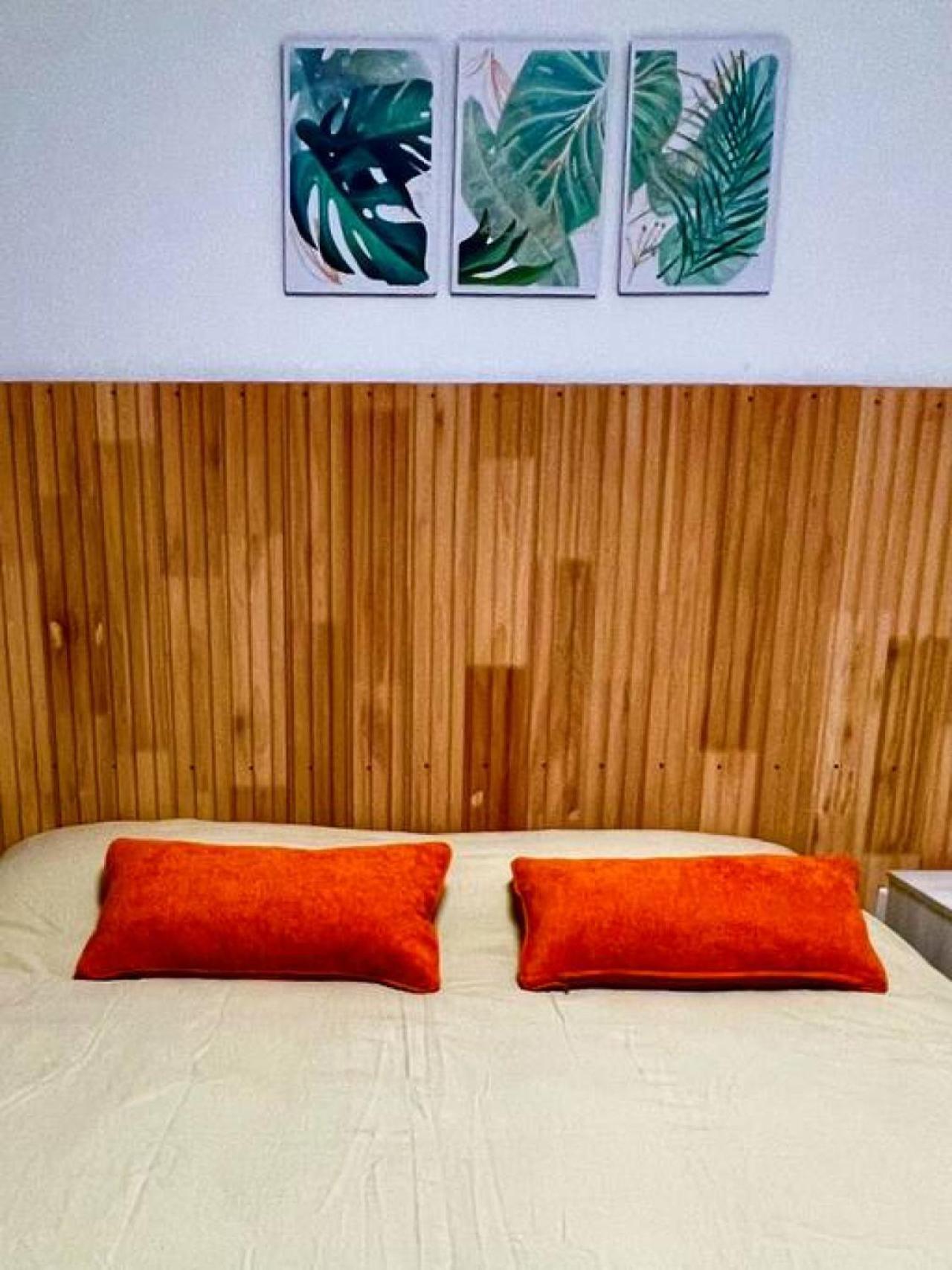 Departamento Centrico, Comodo Y Luminoso En 3 2 Banos * Salta